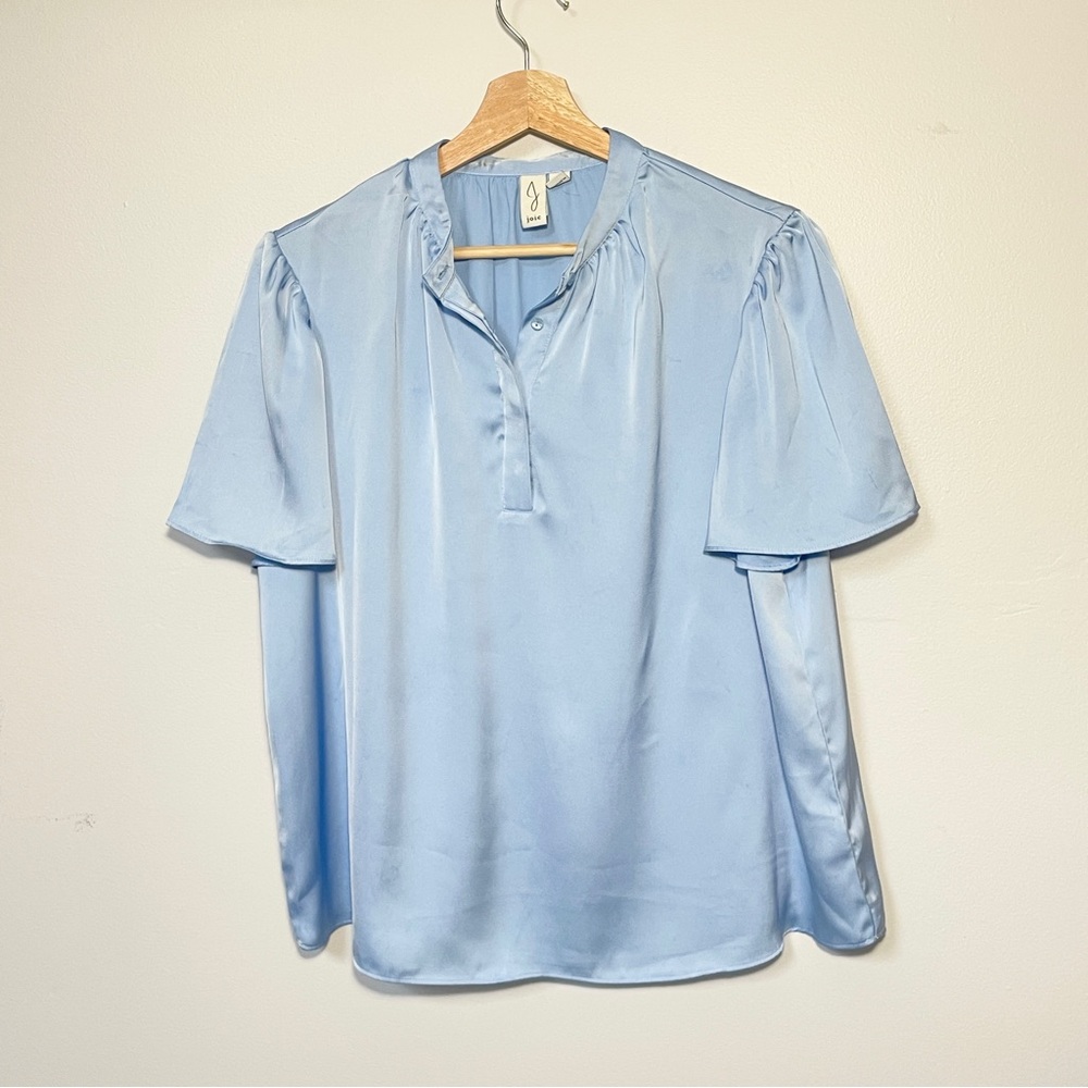 Joie Women's Baby‎ Blue Satin Flutter Sleeve Notched Blouse Size Large